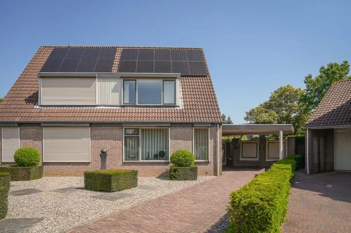Semi-detached for sale: Schepenland 21, Kerkdriel Kerkdriel