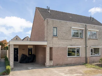 Twee-onder-één-kap te koop: Schepershof 43, Nieuw-Dordrecht-Centrum Nieuw-Dordrecht
