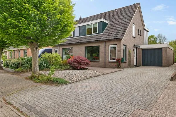 Twee-onder-één-kap te koop: Schepersweg 16, Nieuw-Balinge Nieuw-Balinge