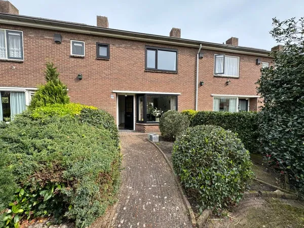 Tussenwoning te koop: Schering 5, Zevenend Laren