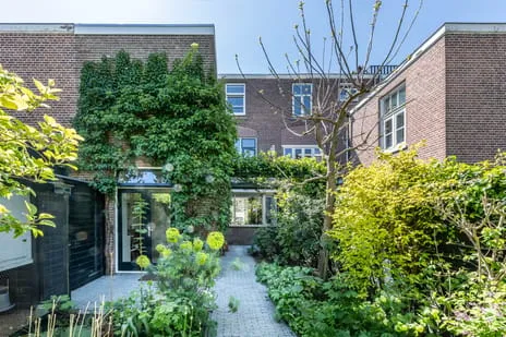 Tussenwoning te koop: Schermerstraat 25, Haarlem