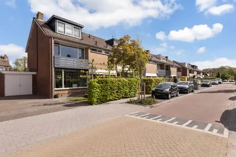 Tussenwoning te koop: Scherpencamp 16, Bruins Slotlaan/Campenbuurt Nijkerk