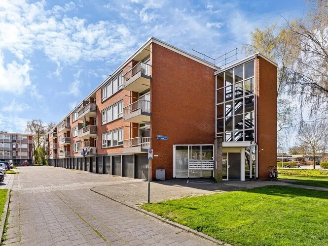 Appartement te koop: Scherwolderhemstraat 27, Lemmerweg-West Sneek