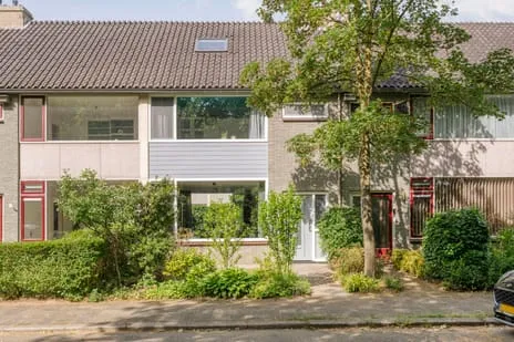 Tussenwoning te koop: Schie 40, Aa-landen-Zuid Zwolle