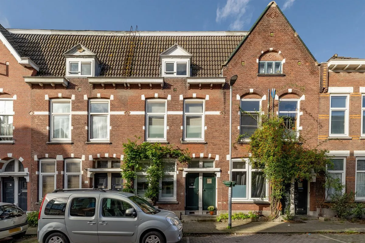 Tussenwoning te koop: Schiebroeksestraat 49, Rotterdam