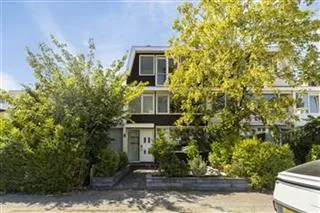 Tussenwoning te koop: Schiermonnikoogstraat 3, Amstelveen