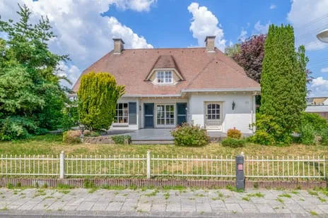 Vrijstaande woning te koop: Schiestraat 1, Kerkdorp Acht Eindhoven