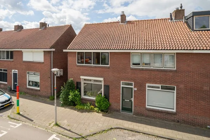 Hoekwoning te koop: Schietbaanweg 37, Tubantia-Toekomst Enschede
