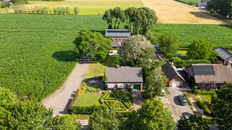 Detached house for sale: Schijfse Vaartkant 75, Verspreide huizen Rucphen Rucphen