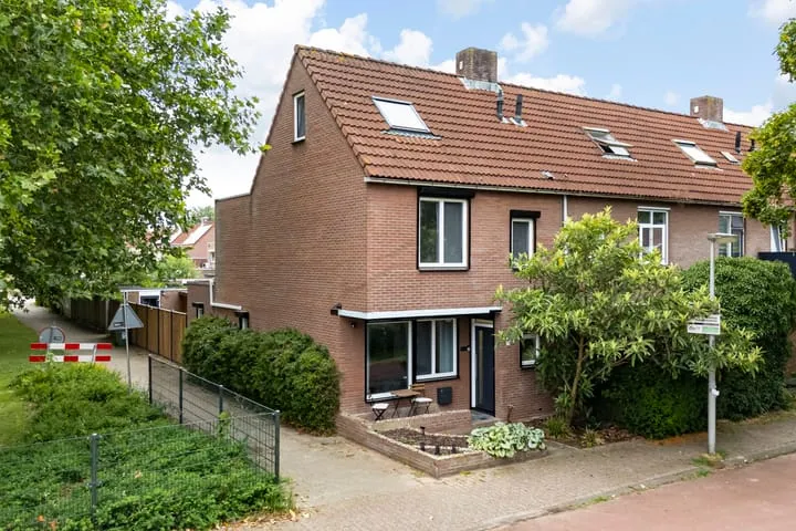 Hoekwoning te koop: Schijndelstraat 74, De Laar-West Arnhem