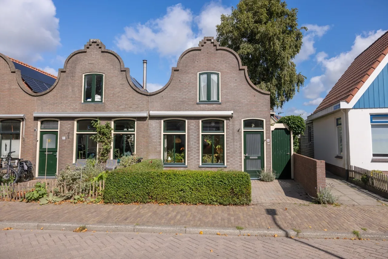Hoekwoning te koop: Schilderend 25, Den Burg
