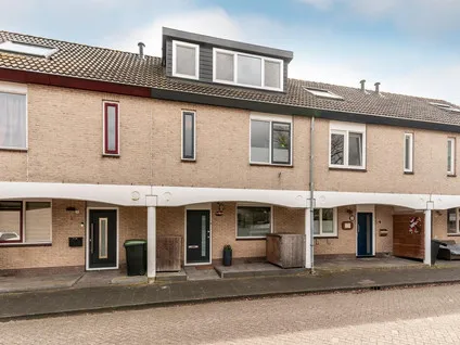 Tussenwoning te koop: Schildmeerstraat 7, Waterwijk West Almere