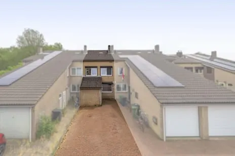 Tussenwoning te koop: Schillerstraat 9, Vossener-West Venlo