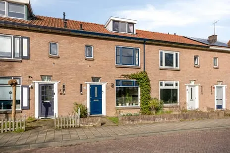 Tussenwoning te koop: Schimmelpennincklaan 59, Helleraetplein en omgeving Zutphen
