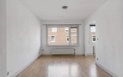 Appartement te koop: Schimmelweg 38, Laakkwartier-West 'S-Gravenhage