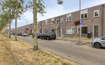 Tussenwoning te koop: Schinnenbaan 108, Beverwaard Rotterdam