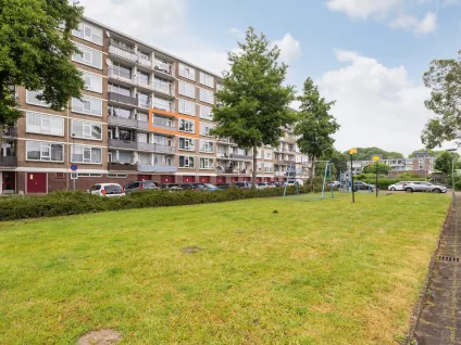 Appartement te koop: Schipbeekstraat 242, Merwedepolder-West Dordrecht