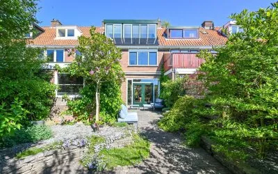Tussenwoning te koop: Schipbroekenweg 21, Santhaesbuurt Santpoort-Noord