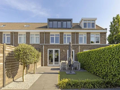 Tussenwoning te koop: Schipperstraat 205, Schoenmakershoek Etten-Leur