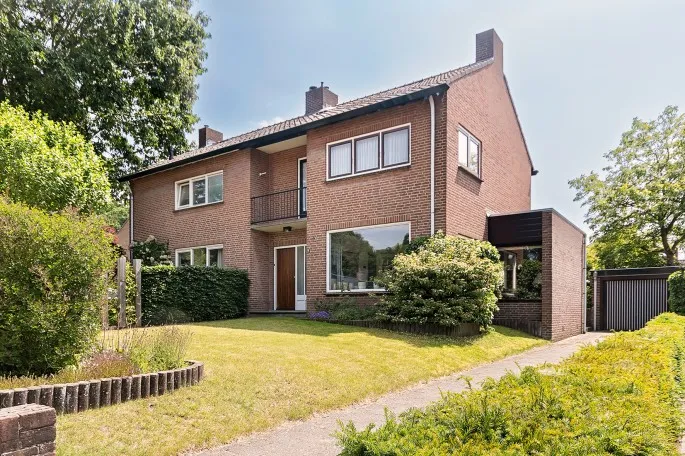 Twee-onder-één-kap te koop: Schlatmaeckerstraat 7, Groenewoud Nijmegen