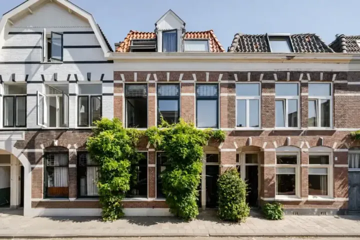 Appartement te koop: Schneevoogtstraat 13ZW, Rozenprieel-zuid Haarlem