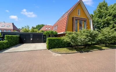 Vrijstaande woning te koop: Schoeimes 5, Lient e.o. Hooglanderveen