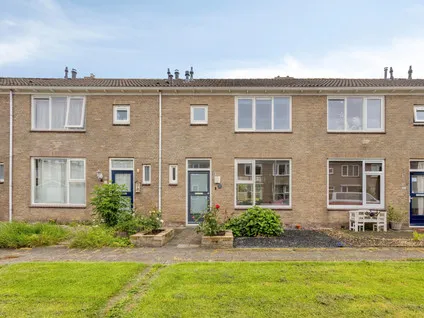 Tussenwoning te koop: Schokkerweg 10, Makkum Makkum