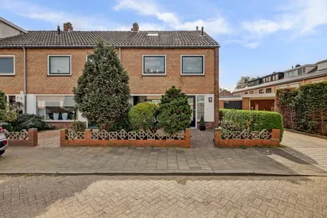 Hoekwoning te koop: Schokkingstraat 1, Hoornes-Oost Katwijk (Zh)