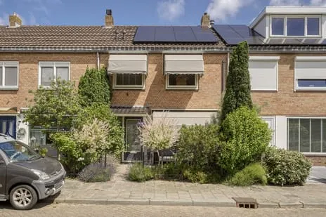 Tussenwoning te koop: Schokkingstraat 6, Hoornes-Oost Katwijk (Zh)