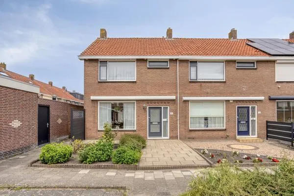 Hoekwoning te koop: Schoklandstraat 31, Volendam-Rozettenbuurt Volendam