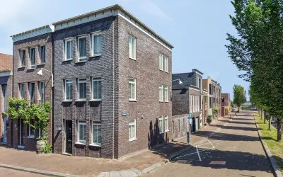 Hoekwoning te koop: Schoklandstraat 32, Zuiderzeestedenbuurt-West Amersfoort