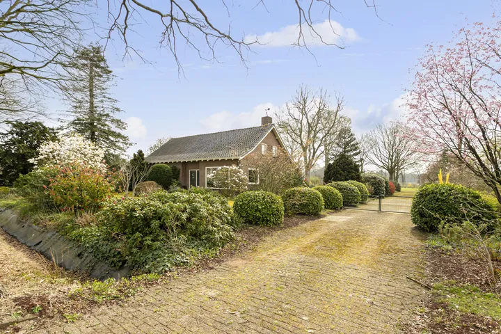 Vrijstaande woning te koop: Scholbergstraat 4, Verspreide huizen in het Oosten Rijsbergen