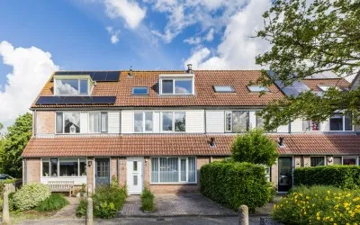 Tussenwoning te koop: Scholekster 42, Twistvlied-Wickelhof Mijdrecht