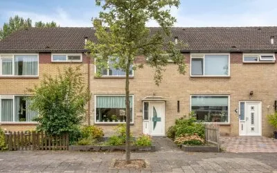 Tussenwoning te koop: Scholeksterhof 32, Overwhere-Noord Purmerend