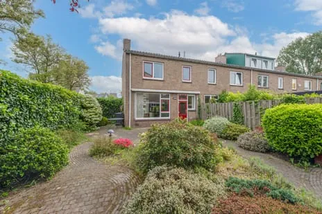 Hoekwoning te koop: Scholeksterstraat 2, Rekerbuurt en Ooievaarsnest Alkmaar