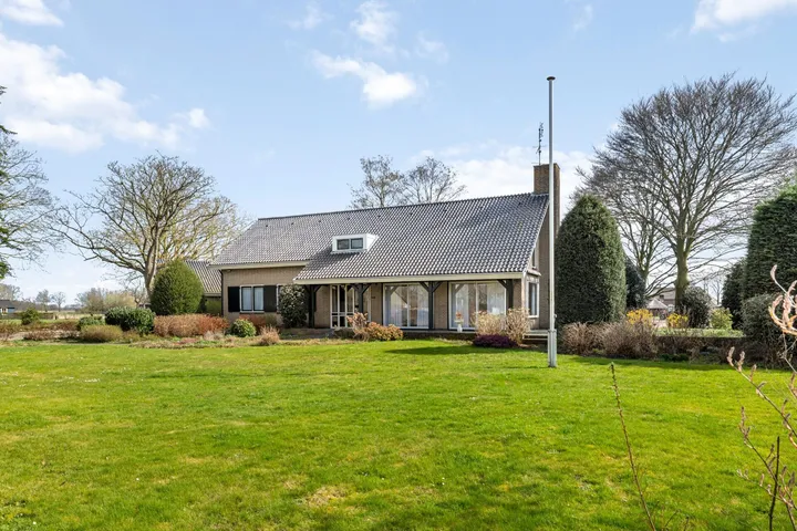 Vrijstaande woning te koop: Scholtensweg 50, Buitengebied Wesepe Wesepe