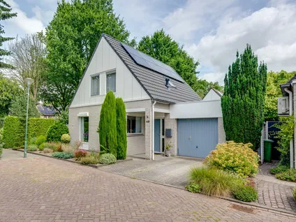 Semi-detached for sale: Scholverbos 49, Wolfsweide Rijen