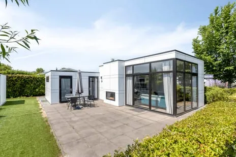 Vrijstaande woning te koop: Schoneveld 1B056, Verspreide huizen Breskens Breskens