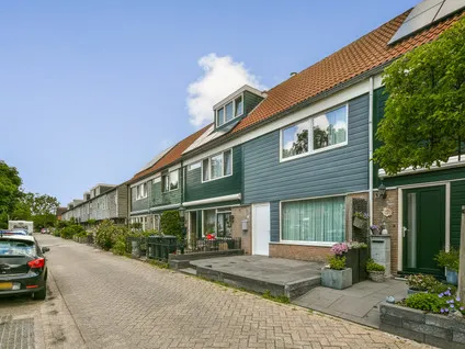 Terraced house for sale: Schoofstraat 28, De Graeffweg en omgeving Purmerend