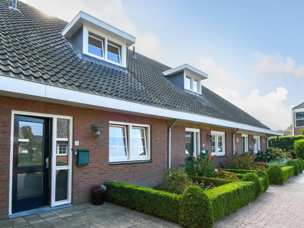 Appartement te koop: Schoolhofje 5, Neer