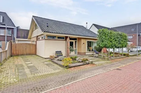 Vrijstaande woning te koop: Schoolpad 7, Ermelo - Centrum Ermelo
