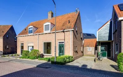 Twee-onder-één-kap te koop: Schoolstraat 14, Sleeuwijk west Sleeuwijk