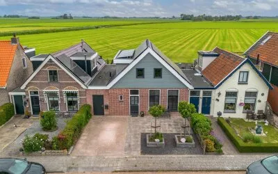 Tussenwoning te koop: Schoolstraat 18, Burgwerd Burgwerd