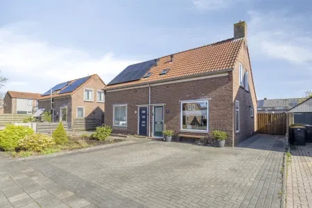 Twee-onder-één-kap te koop: Schoolstraat 19, Bovensmilde-Centrum Bovensmilde