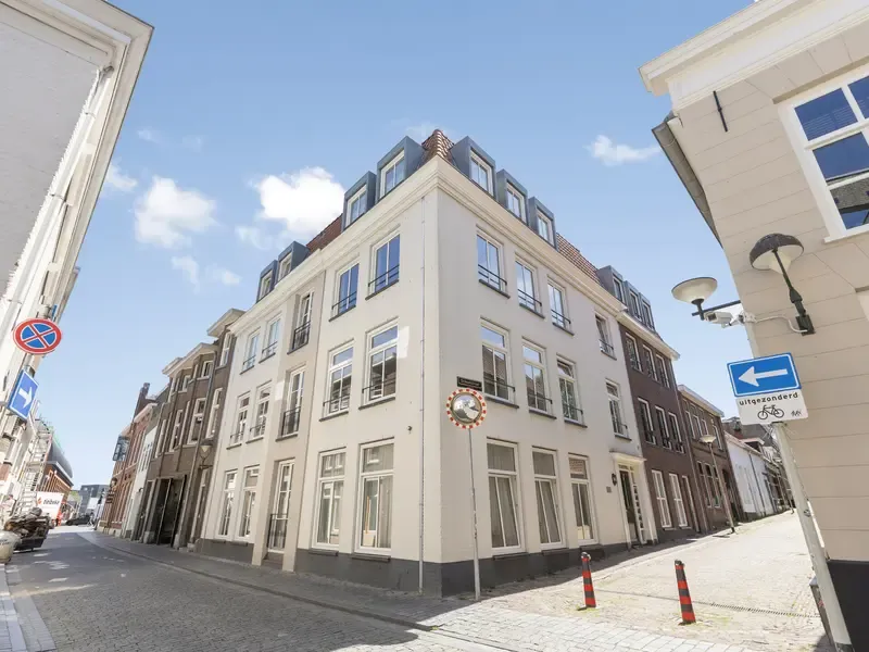 Appartement te koop: Schoolstraat 1E, Bergen Op Zoom