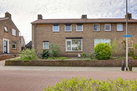 Twee-onder-één-kap te koop: Schoolstraat 21, Holten-Kom Holten