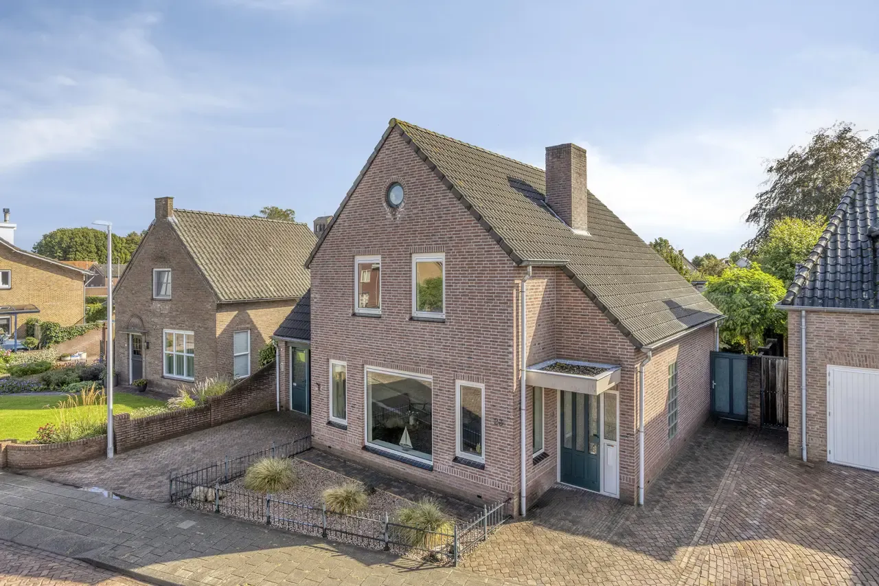 Vrijstaande woning te koop: Schoolstraat 23, Drunen