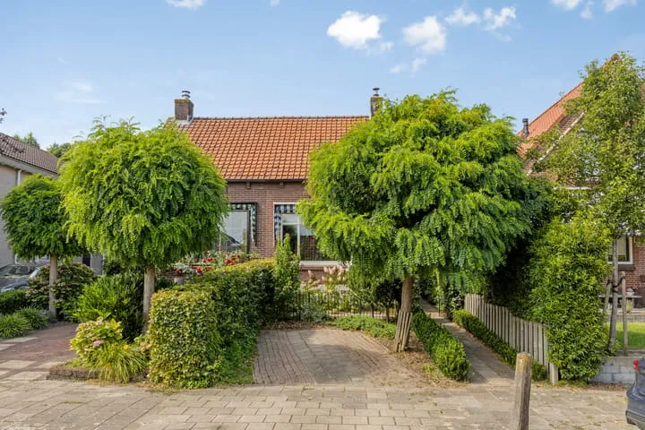 Twee-onder-één-kap te koop: Schoolstraat 23, Dorrestein-Noord Nieuwerkerk Aan Den Ijssel
