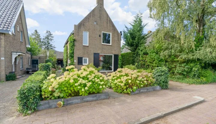Vrijstaande woning te koop: Schoolstraat 28, Putten