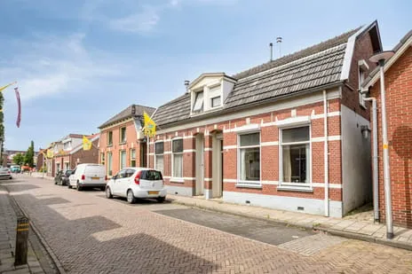 Twee-onder-één-kap te koop: Schoolstraat 31, Centrum-Goor Goor